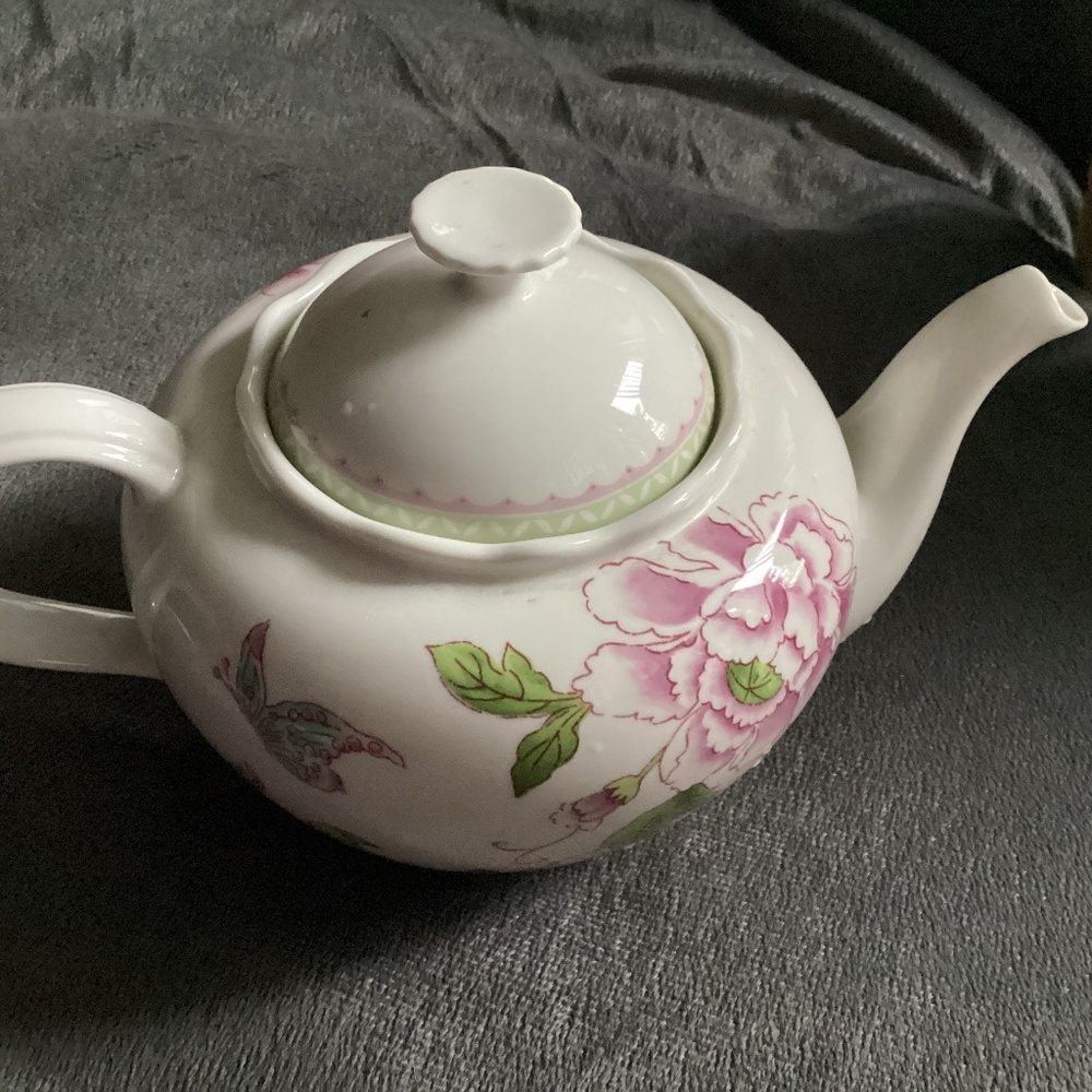 SANDERSON FOR PORTMEIRION PORCELAIN GARDEN TEAPOT